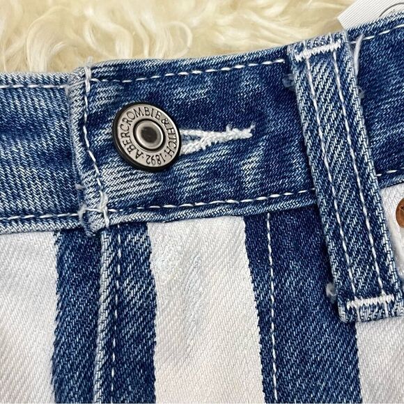 Abercrombie & Fitch Striped Denim Mini Skirt High Waist Raw Hem 24 - Picture 5 of 6
